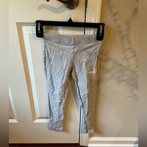 Puma Kids Gray Leggings Size small 7/8